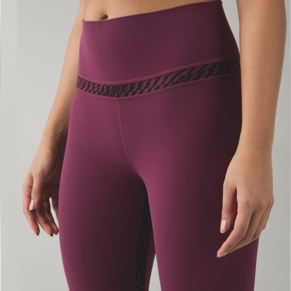 Lululemon Align Pant
Red Grape / Shifted Horizon Red Grape Black